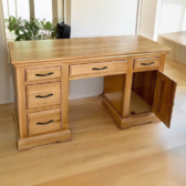 Bàn làm việc gỗ Sồi Mỹ kích thước bàn 1.4x0.55x0.78m