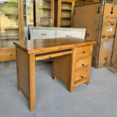 Bàn làm việc văn phòng