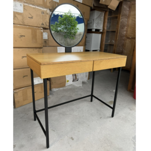 Bộ bàn trang điểm (bàn + kiếng) Studio